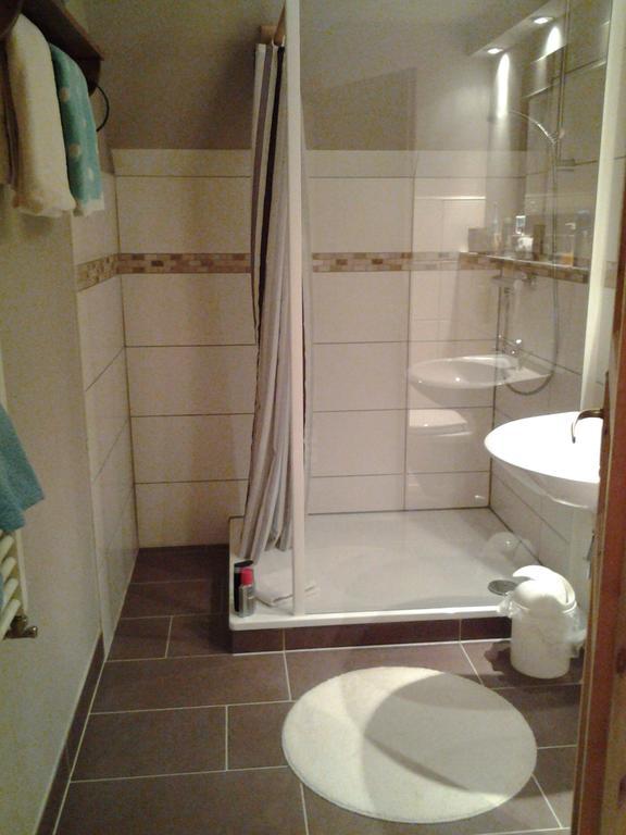 Haus Suederende Bed & Breakfast Niebull Bagian luar foto