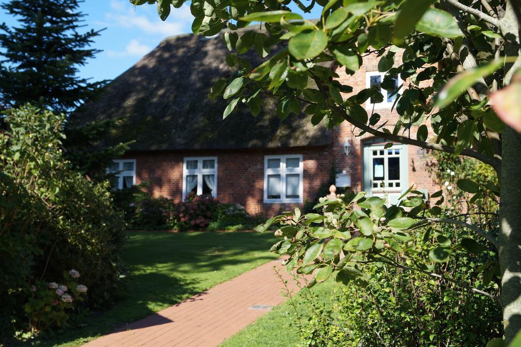 Haus Suederende Bed & Breakfast Niebull Bagian luar foto